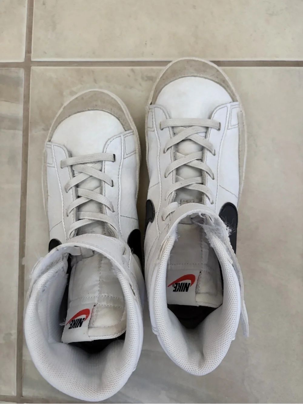 Nike Kids' Blazers with Black Swoosh